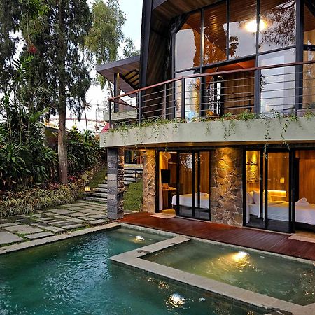 Villa 4-Br Klub Bunga No 4 Batu Malang Екстер'єр фото